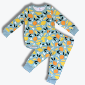 Lemon pattern two-piece pyjamas